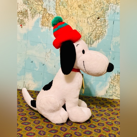 Snoopy Christmas Plushie 60th Anniversary Edition - Picture 4 of 6